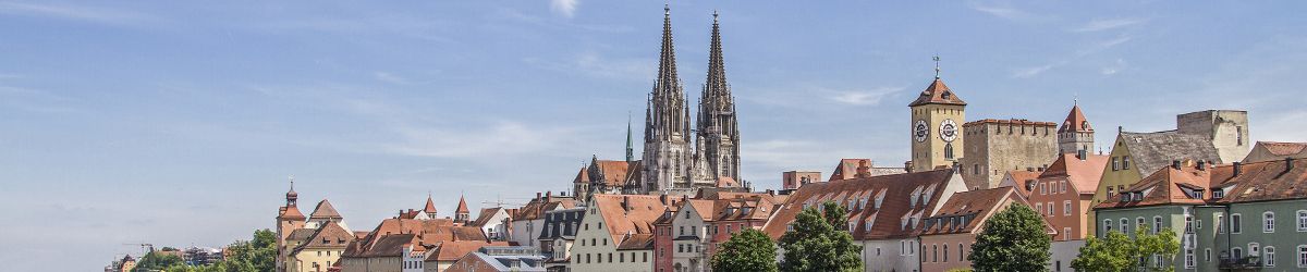 Altstadt Ansicht von Regensburg mit Dom und Himmel